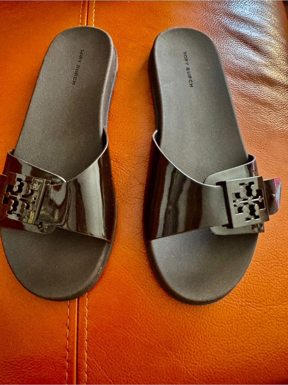 Tory Burch Dark Brown Logo Gloss Mellow Slide Sandals - Picture 15 of 17